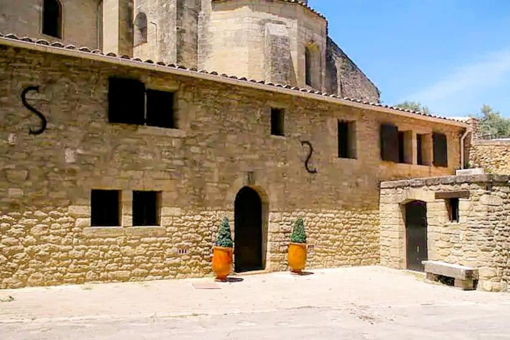 Gite En Provence Proche Avignon Sauveterre  Luaran gambar